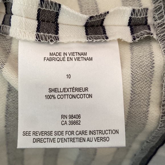 THEORY SIZE 10 WHITE, GREY, BLACK STRIPE TOP. Zipper back - Picture 4 of 4